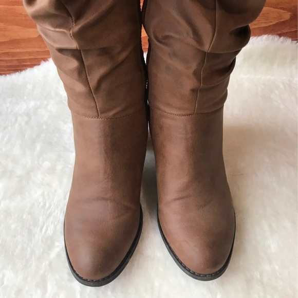 *SOLD* 🍁Over the Knee Boots - Picture 3 of 6